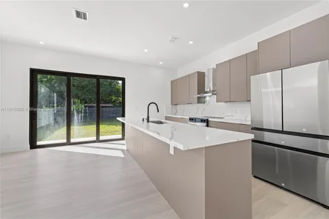 740 NW 24th Ct # 1, Miami FL 33125