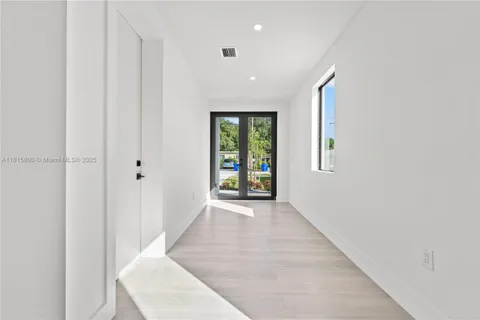 740 NW 24th Ct # 1, Miami FL 33125