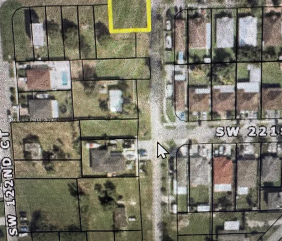 12200 SW 220 Street corner, Miami FL 33170