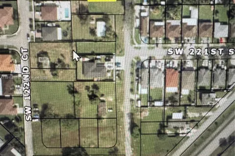 12200 SW 220 Street corner, Miami FL 33170