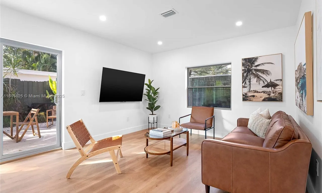 921 NE 16th Ter # 2, Fort Lauderdale FL 33304