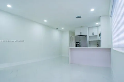 2638 SW 30th Ct # 0, Miami FL 33133