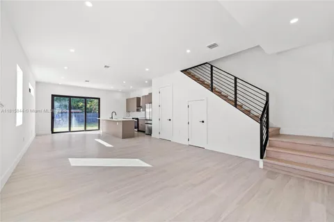 740 NW 24th Ct # 2, Miami FL 33125