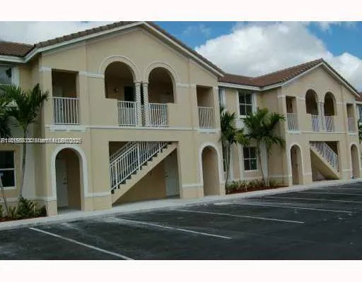 1666 SE 27th Ct # 205, Homestead FL 33035