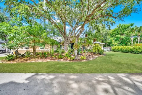 26605 SW 173rd Ct, Homestead FL 33031