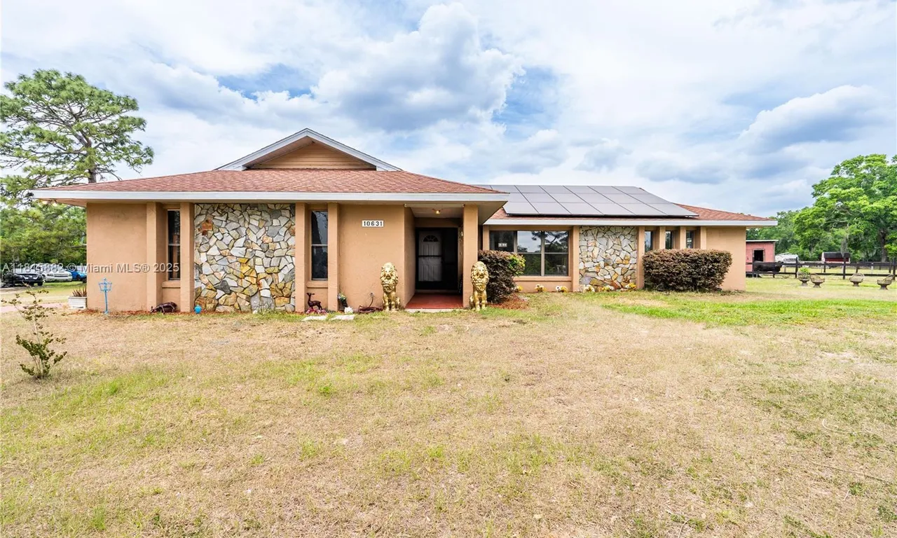 10631 W HWY 40, Ocala FL 34482