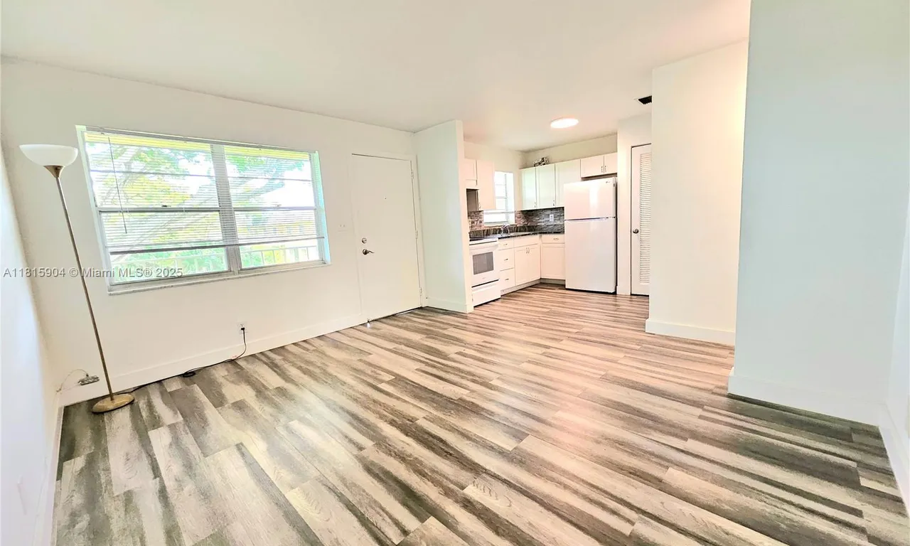 5180 NE 6th Ave # 621, Oakland Park FL 33334