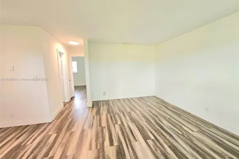 5180 NE 6th Ave # 621, Oakland Park FL 33334