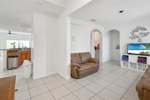 4441 SW Savona Blvd, Port St. Lucie FL 34953