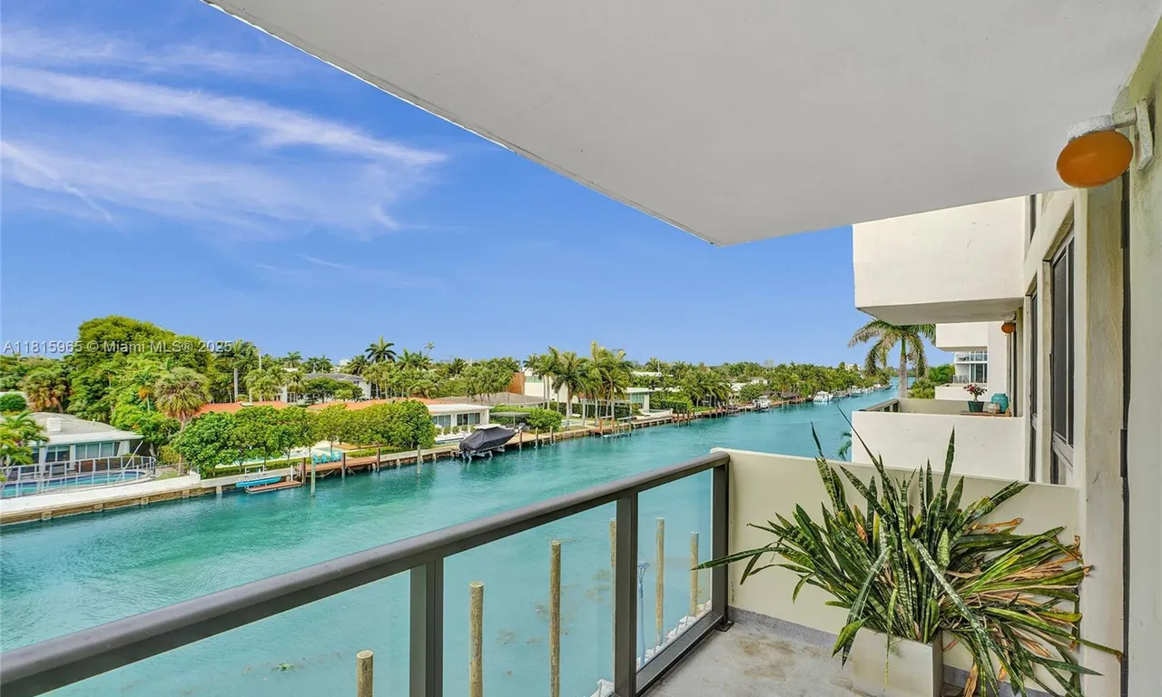 9800 W Bay Harbor Dr # 401, Bay Harbor Islands FL 33154