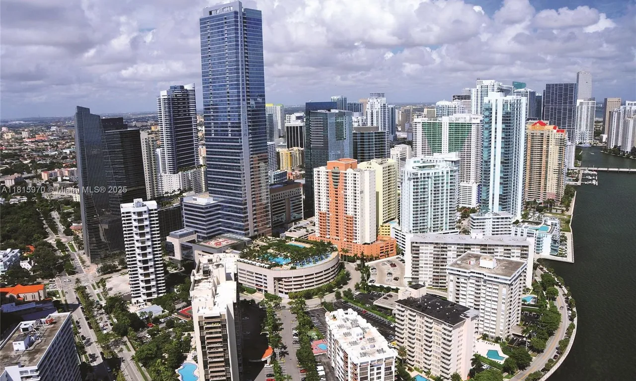 1435 Brickell Ave # 3106, Miami FL 33131
