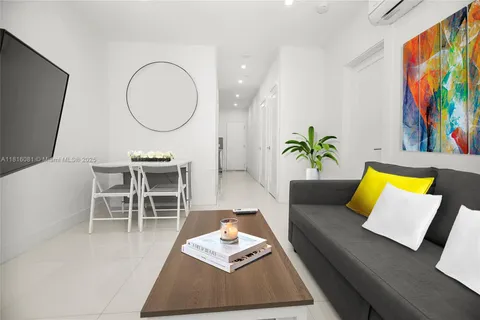 733 Michigan Ave # 4, Miami Beach FL 33139