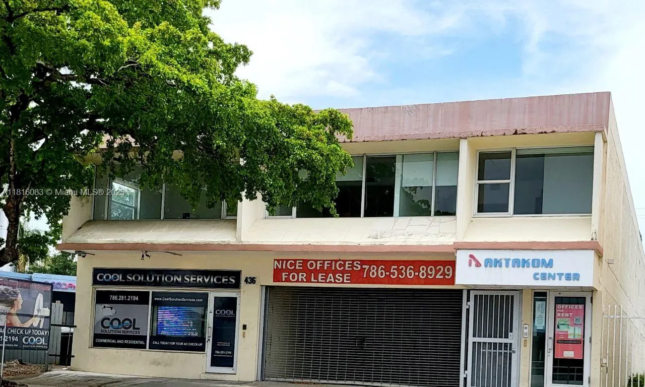 436 SW 8th St, Miami FL 33130