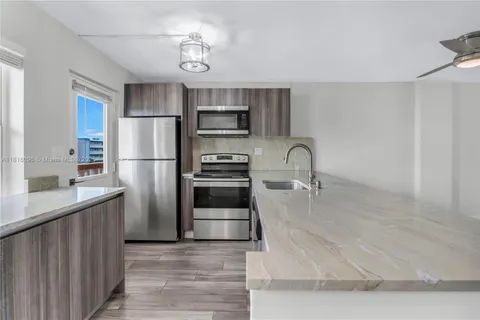 505 E Dania Beach Blvd # 3E, Dania Beach FL 33004