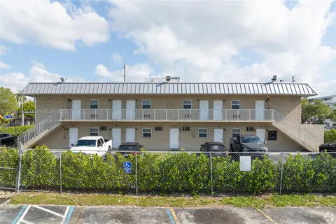 5755 NW 7th Ave # 4, Miami FL 33127