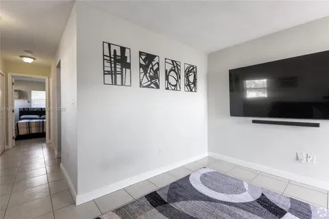 5755 NW 7th Ave # 4, Miami FL 33127