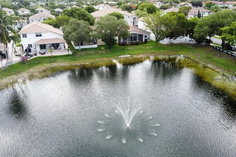 5402 NW 110th Ave, Doral FL 33178