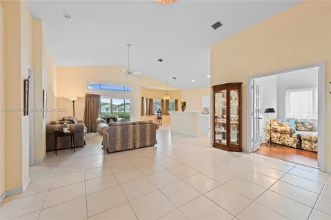 5402 NW 110th Ave, Doral FL 33178
