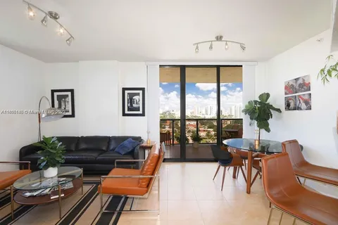 2301 SW 27th Ave # 1100, Miami FL 33145