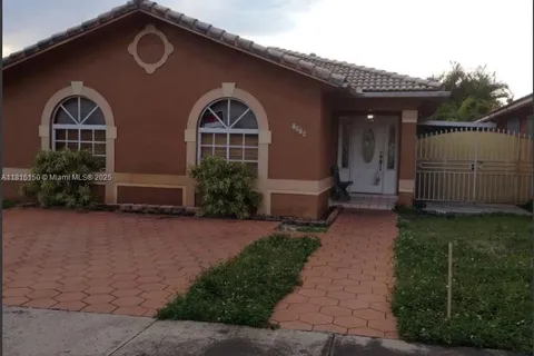 7230 W 34th Ct, Hialeah FL 33018