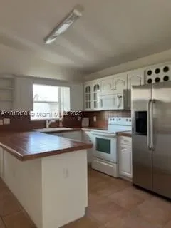 7230 W 34th Ct, Hialeah FL 33018
