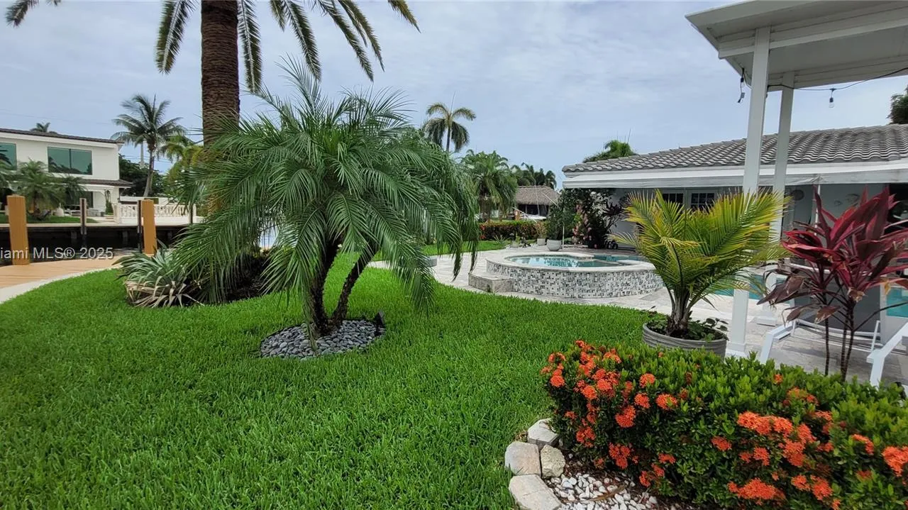 2681 NE 9th Ct, Pompano Beach FL 33062
