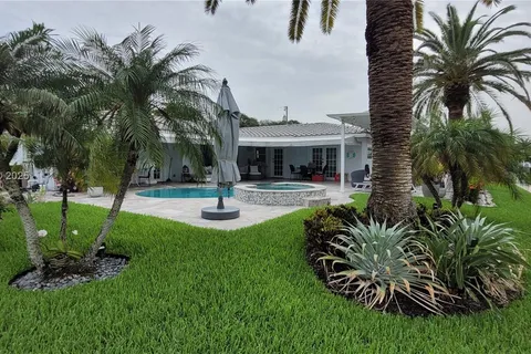 2681 NE 9th Ct, Pompano Beach FL 33062