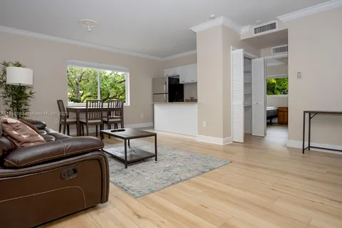 1 Edgewater Dr # 201, Coral Gables FL 33133