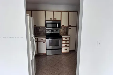 2526 N Carambola Cir N # 1821, Coconut Creek FL 33066