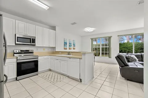 1968 NW 79th Way, Pembroke Pines FL 33024