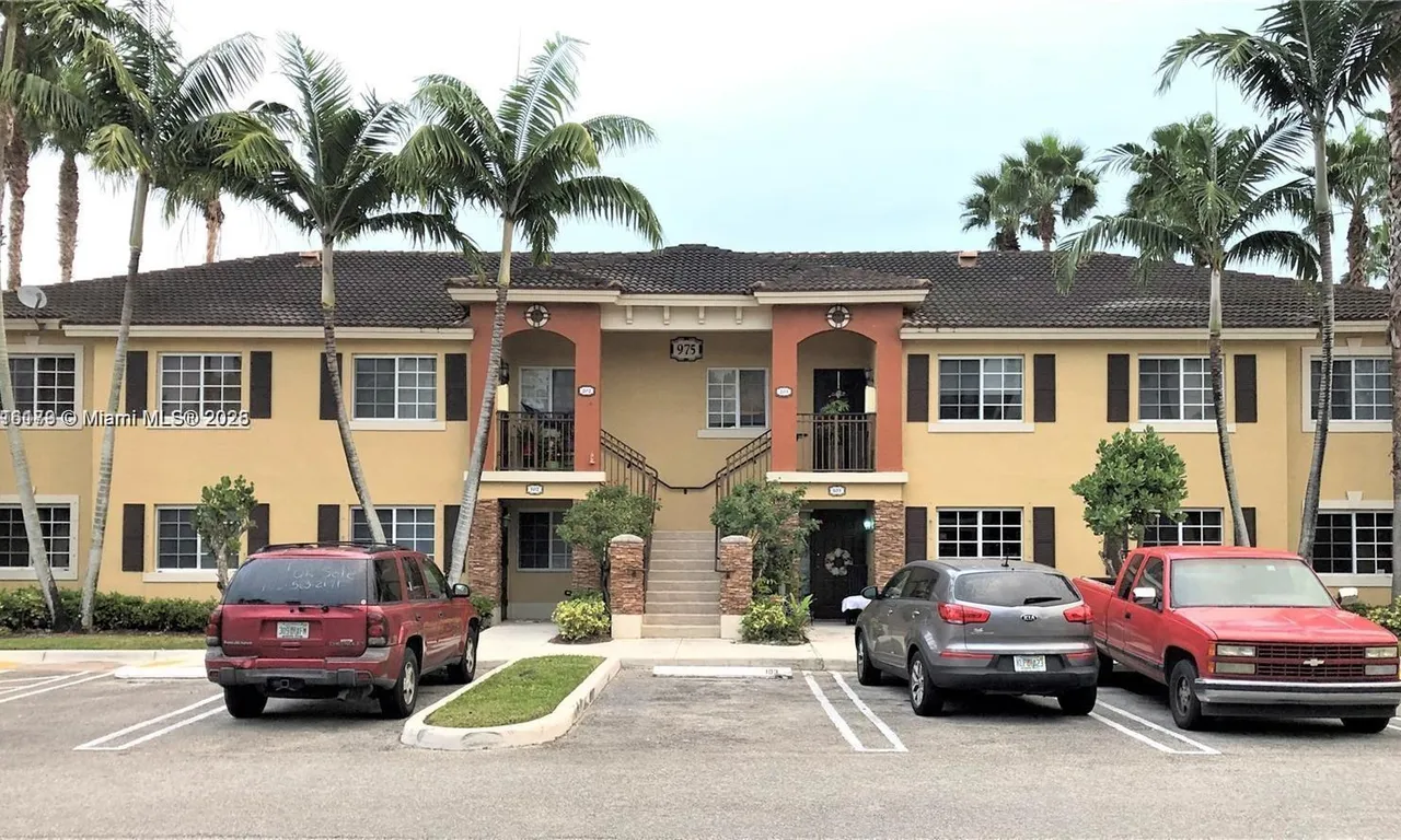 975 NE 34th Ave # 203, Homestead FL 33033