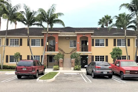 975 NE 34th Ave # 203, Homestead FL 33033