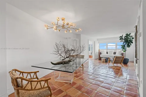 1881 Washington Ave # 16E, Miami Beach FL 33139