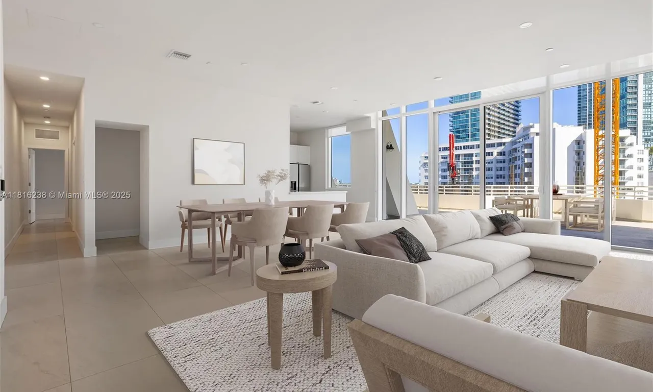 555 NE 34th St # 807, Miami FL 33137