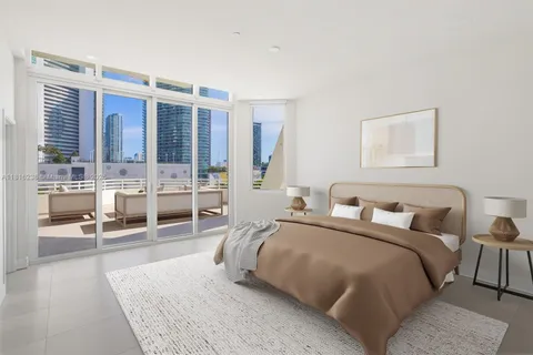 555 NE 34th St # 807, Miami FL 33137