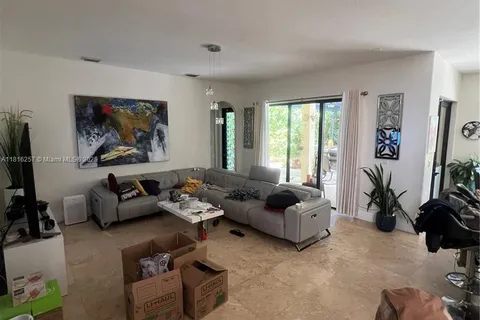 7996 SW 195th St, Cutler Bay FL 33157