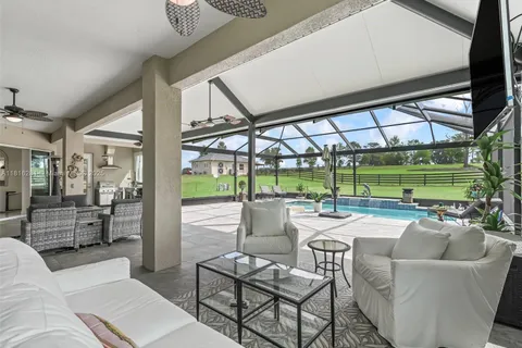 7161 NE 22nd Ct Rd, Ocala FL 34479