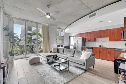 300 S Australian Ave # 302, West Palm Beach FL 33401