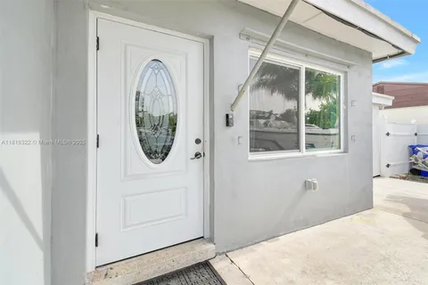 6336 SW 22nd St, Miramar FL 33023