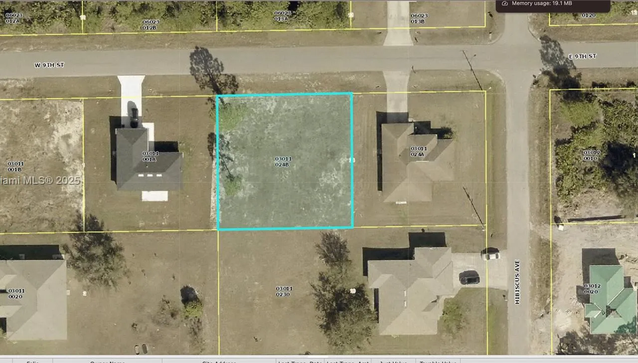 12 W 8TH ST, Lehigh Acres FL 33972