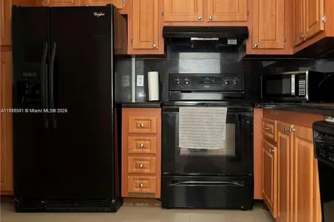 5140 SW 40th Ave # 23C, Dania Beach FL 33314
