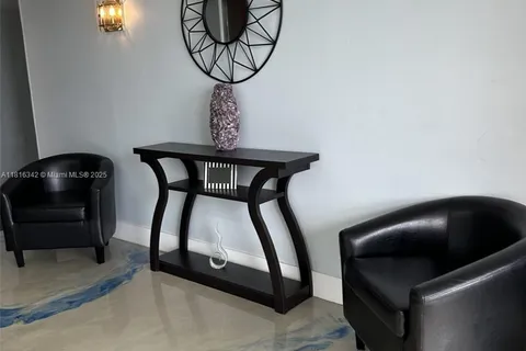 9370 SW 8th St # 411, Boca Raton FL 33428