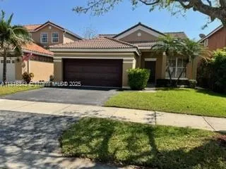 959 Falling Water Rd, Weston FL 33326
