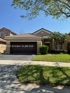 959 Falling Water Rd, Weston FL 33326