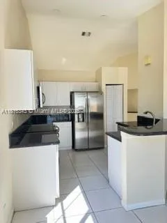 959 Falling Water Rd, Weston FL 33326