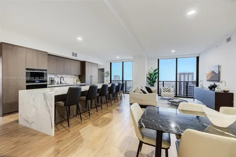 398 NE 5th Street # 3719, Miami FL 33132