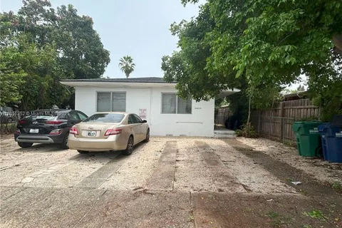 1220 NE 110th Ter, Miami FL 33161