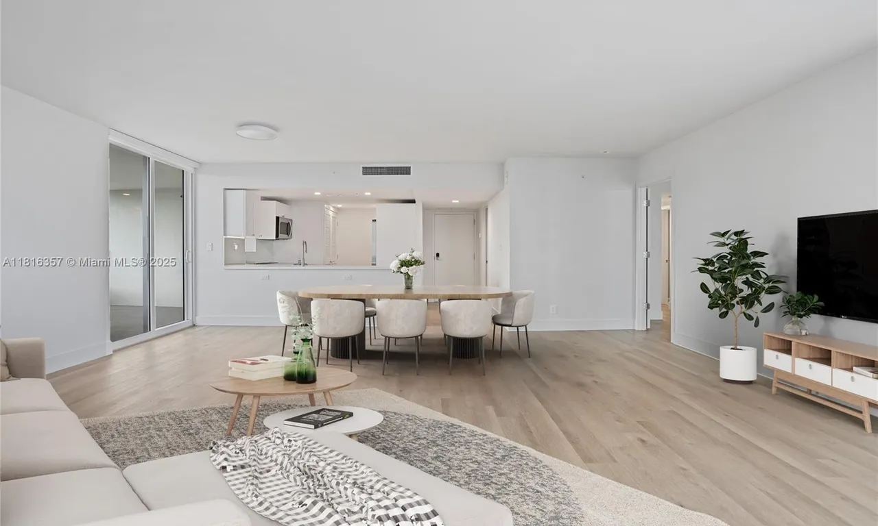 555 NE 34th St # 310, Miami FL 33137