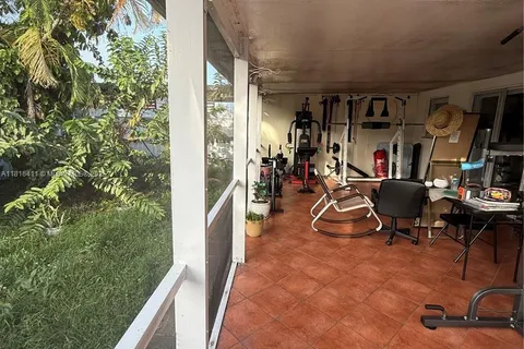 7857 NW 194th St, Hialeah FL 33015