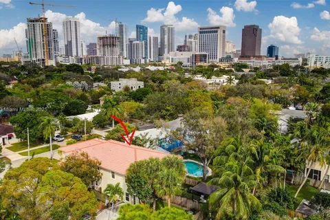 600 SW 8th St # 1, Fort Lauderdale FL 33315